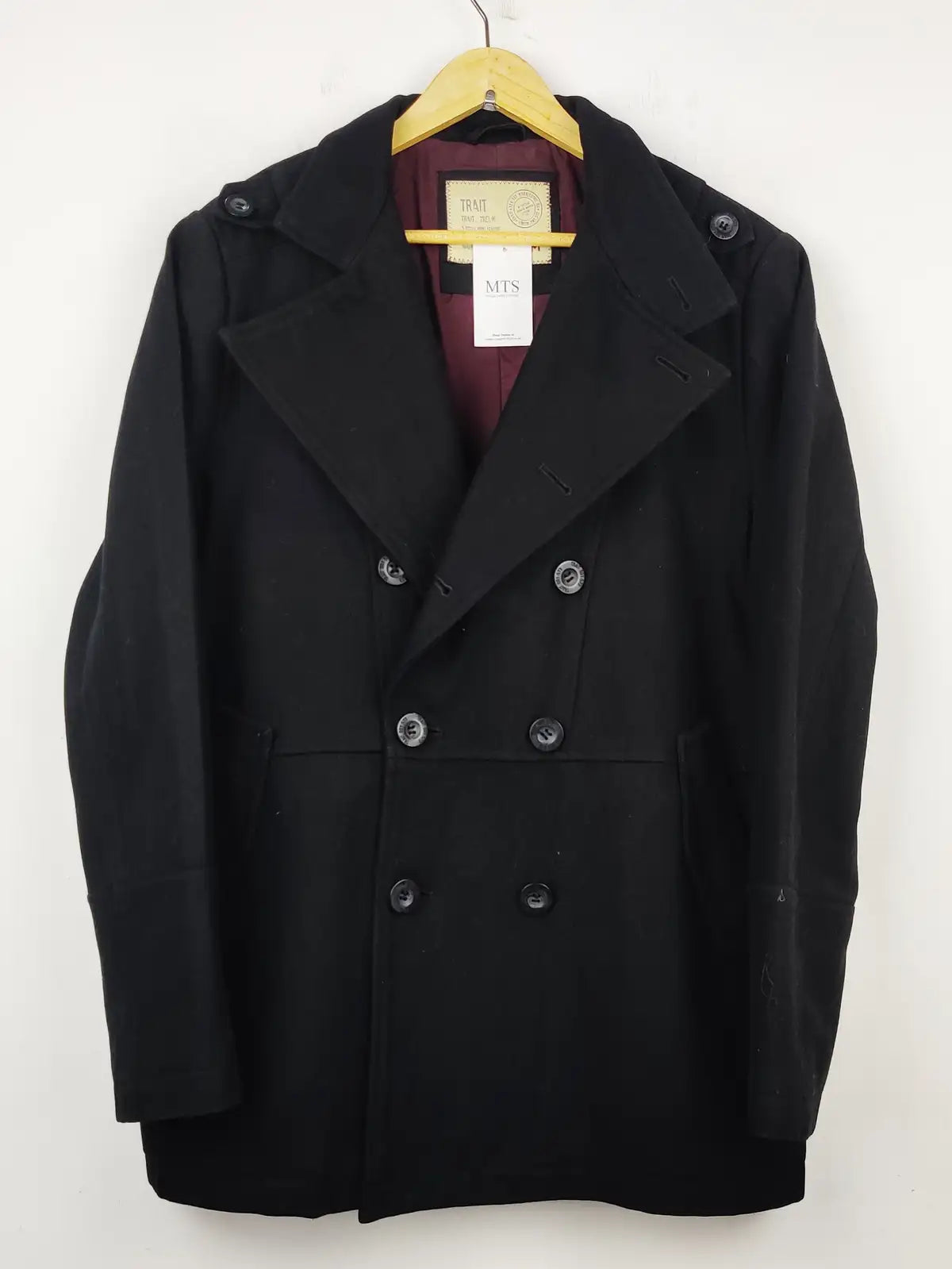 Buy online pre-used pre-loved 100% authentic & Original branded Trait (CB-181) available in Pakistan. Top international brands avilable.