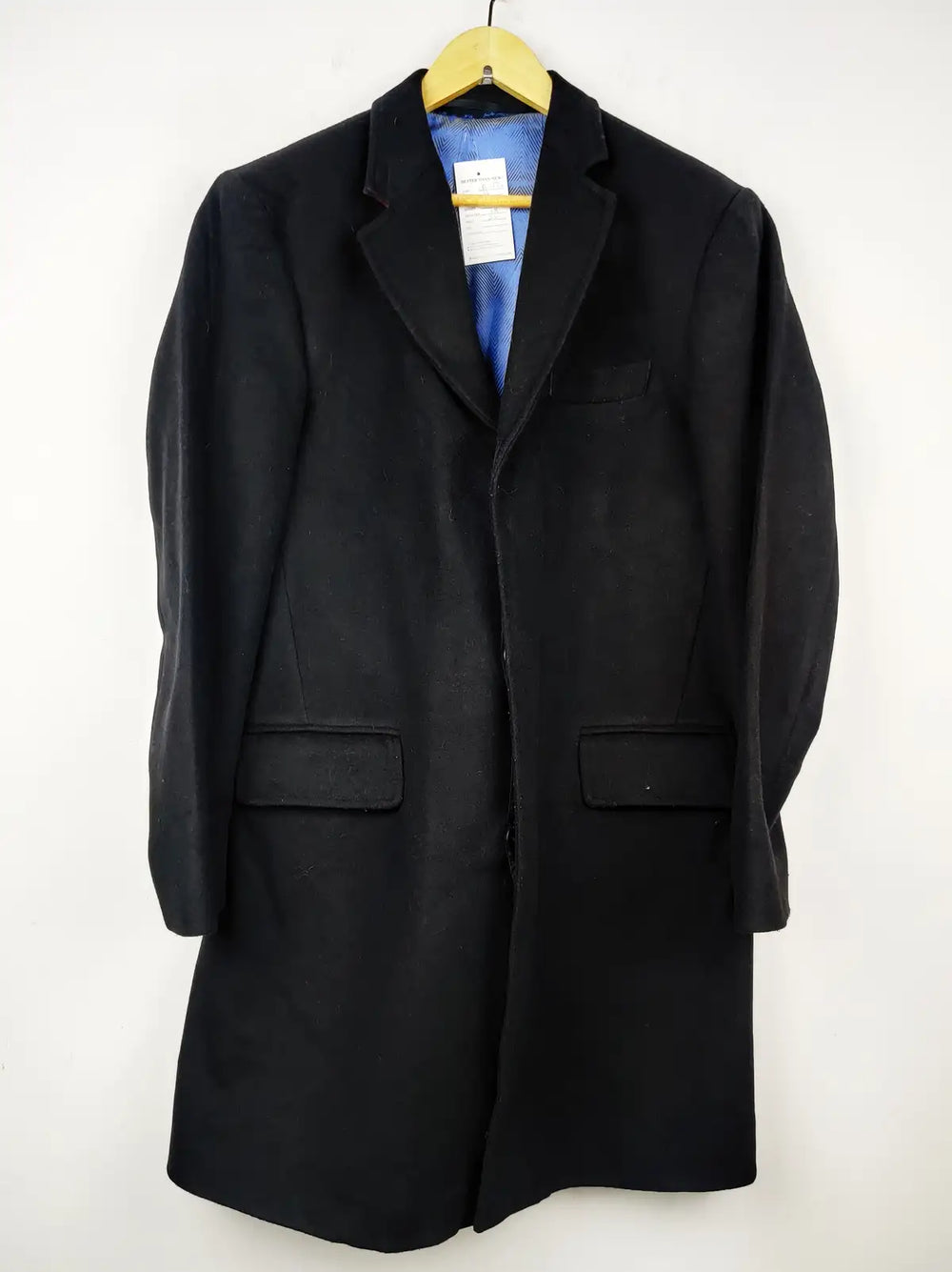 Buy online pre-used pre-loved 100% authentic & Original branded Unknown Brand (CB-182) available in Pakistan. Top international brands avilable.