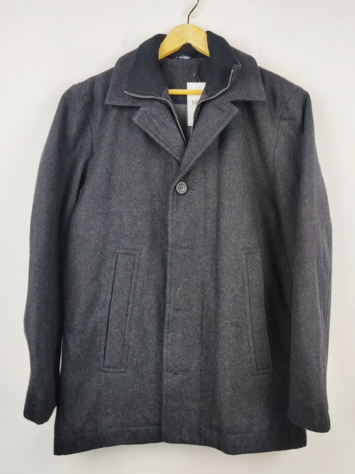 Buy online pre-used pre-loved 100% authentic & Original branded Atlantic Bay (CB-189) available in Pakistan. Top international brands avilable.