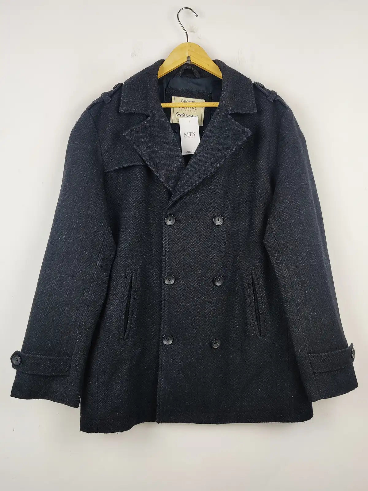 Buy online pre-used pre-loved 100% authentic & Original branded George (CB-226) available in Pakistan. Top international brands avilable.