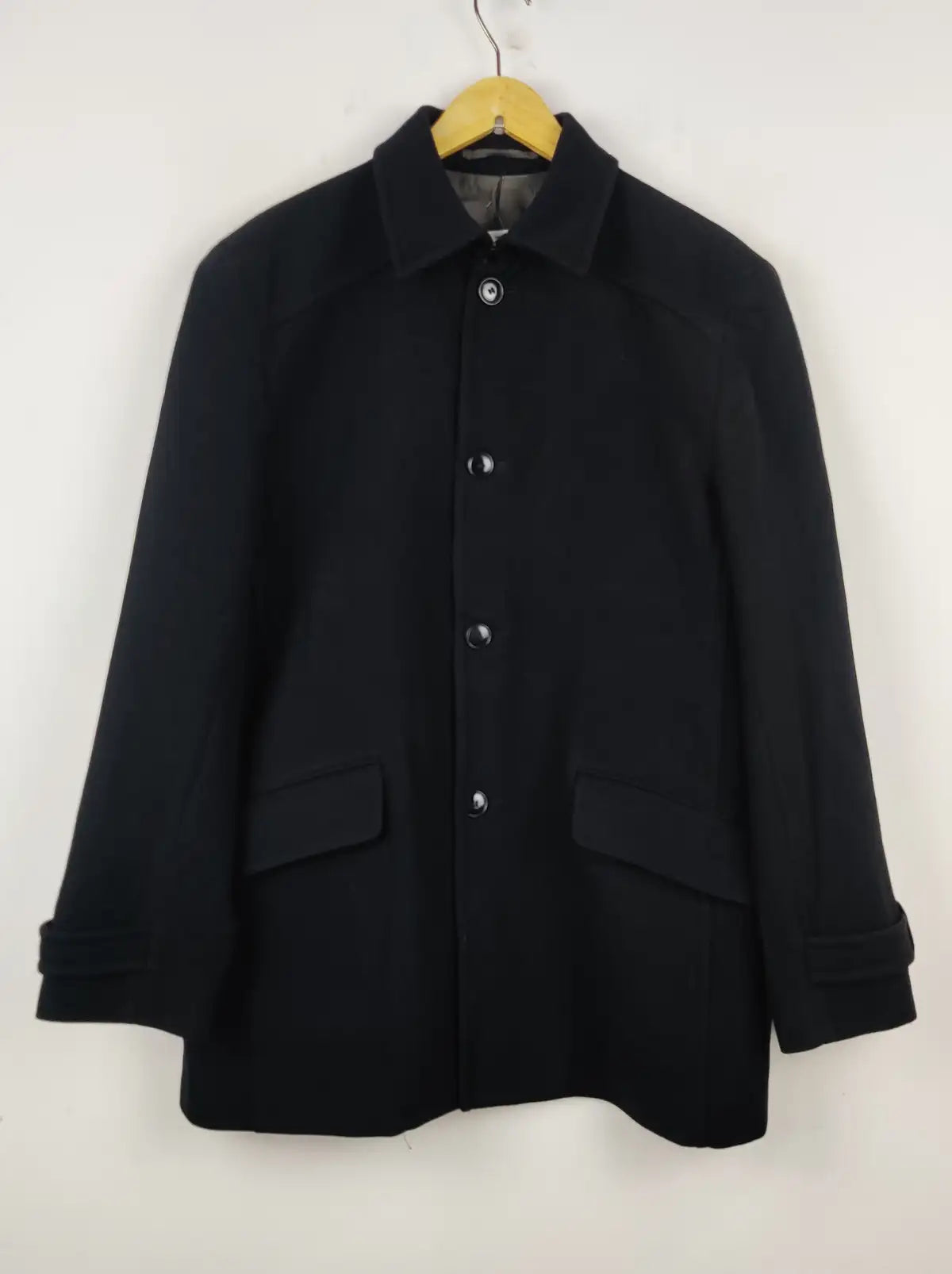 Buy online pre-used pre-loved 100% authentic & Original branded Pierre Cardin (CB-227) available in Pakistan. Top international brands avilable.