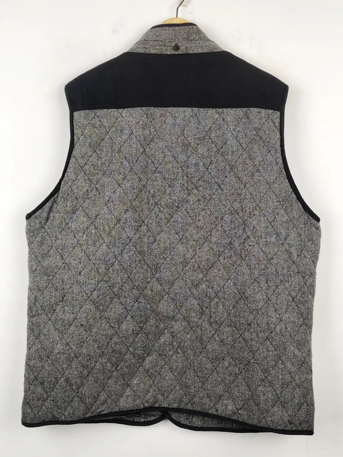 River Island (CB-256)