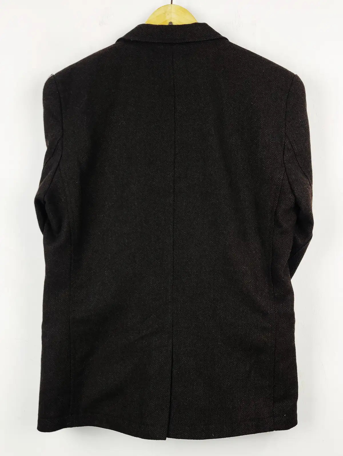 B&W (CB-265)