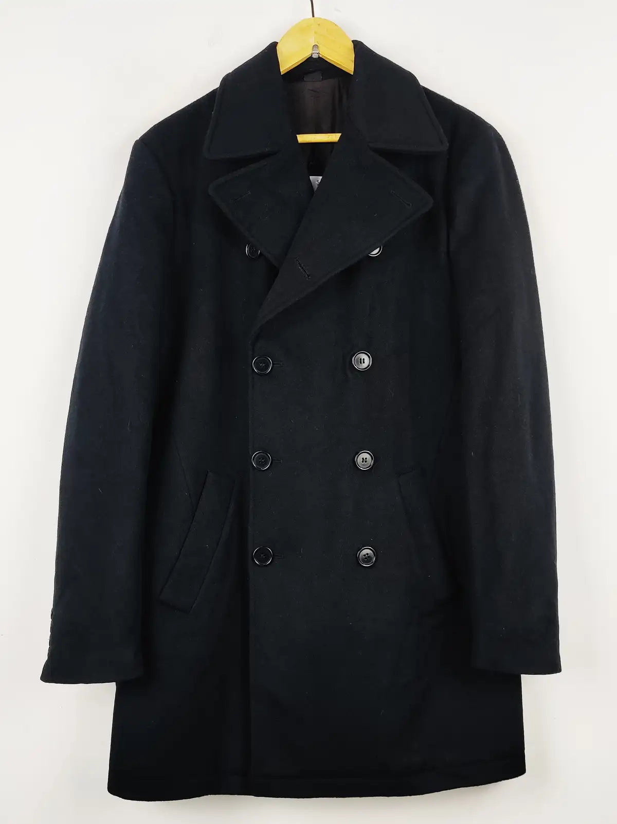 Buy online pre-used pre-loved 100% authentic & Original branded Unknown Brand (CB-280) available in Pakistan. Top international brands avilable.