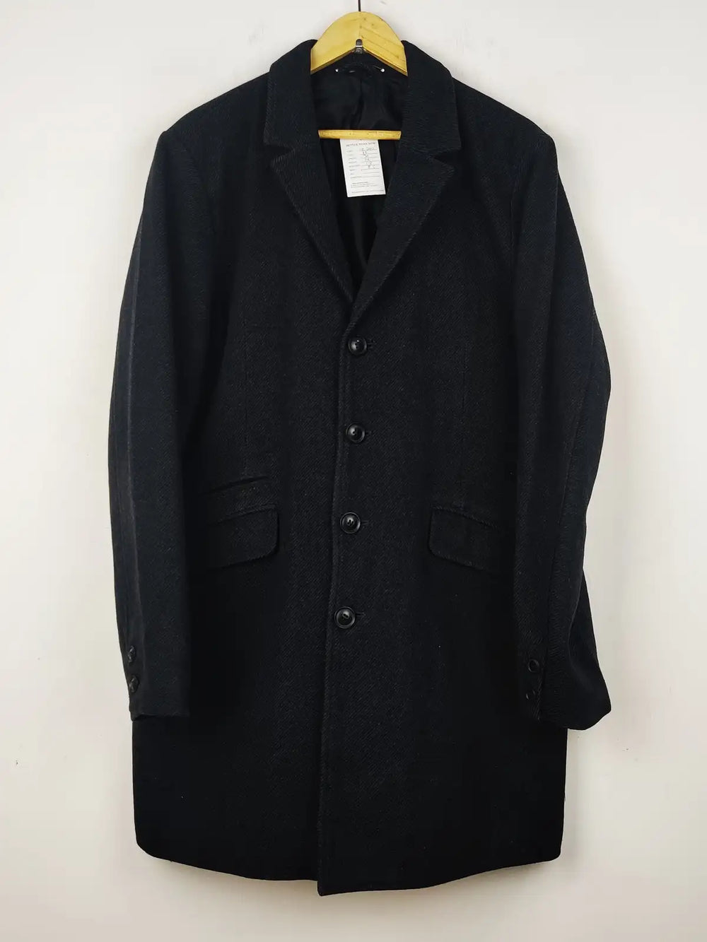 Buy online pre-used pre-loved 100% authentic & Original branded Only & Sons (CB-282) available in Pakistan. Top international brands avilable.