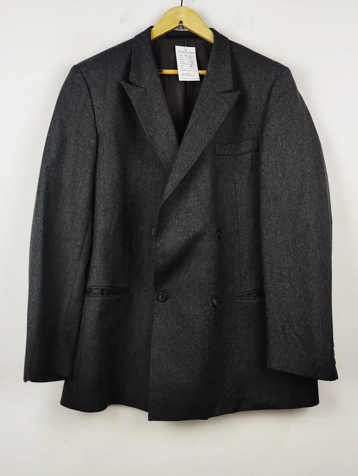 Buy online pre-used pre-loved 100% authentic & Original branded Unknown Brand (CB-313) available in Pakistan. Top international brands avilable.