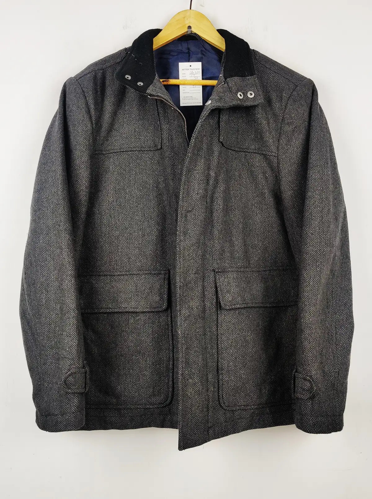 Buy online pre-used pre-loved 100% authentic & Original branded Tu (CB-329) available in Pakistan. Top international brands avilable.