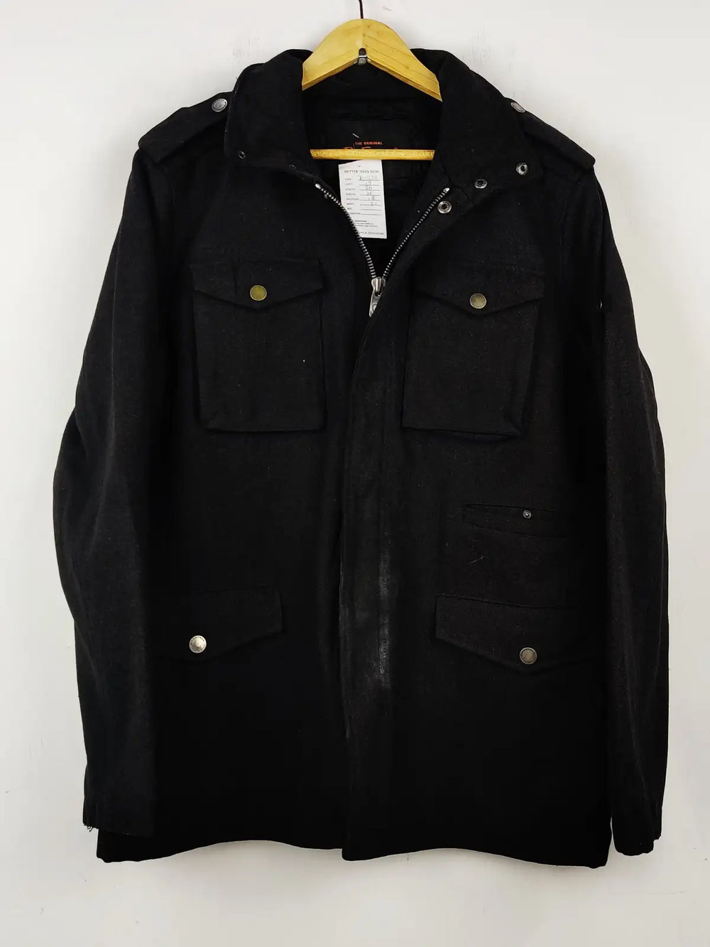 Buy online pre-used pre-loved 100% authentic & Original branded Ben Sherman (CB-334) available in Pakistan. Top international brands avilable.