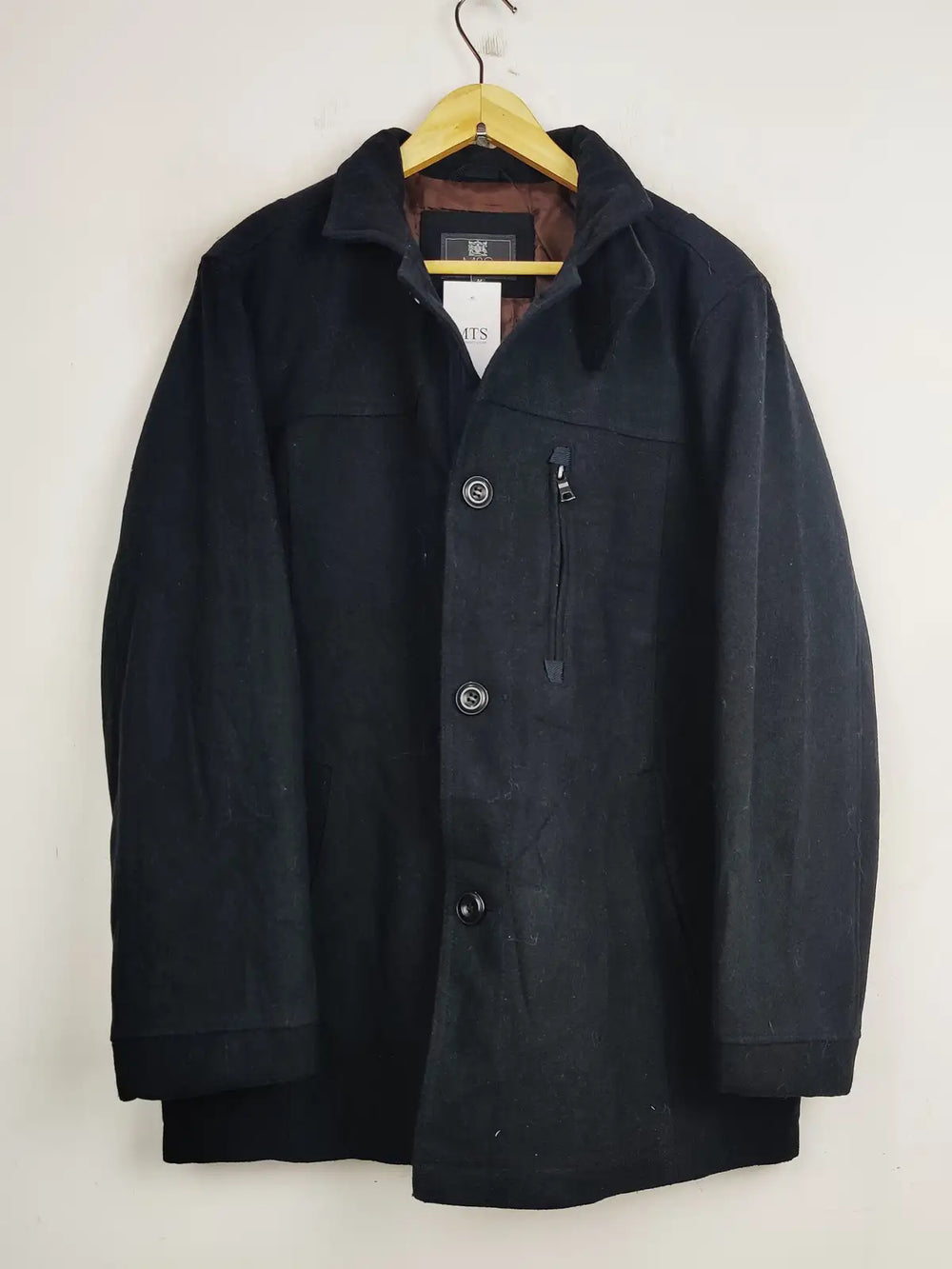 Buy online pre-used pre-loved 100% authentic & Original branded Marks & Spencer (CB-346) available in Pakistan. Top international brands avilable.