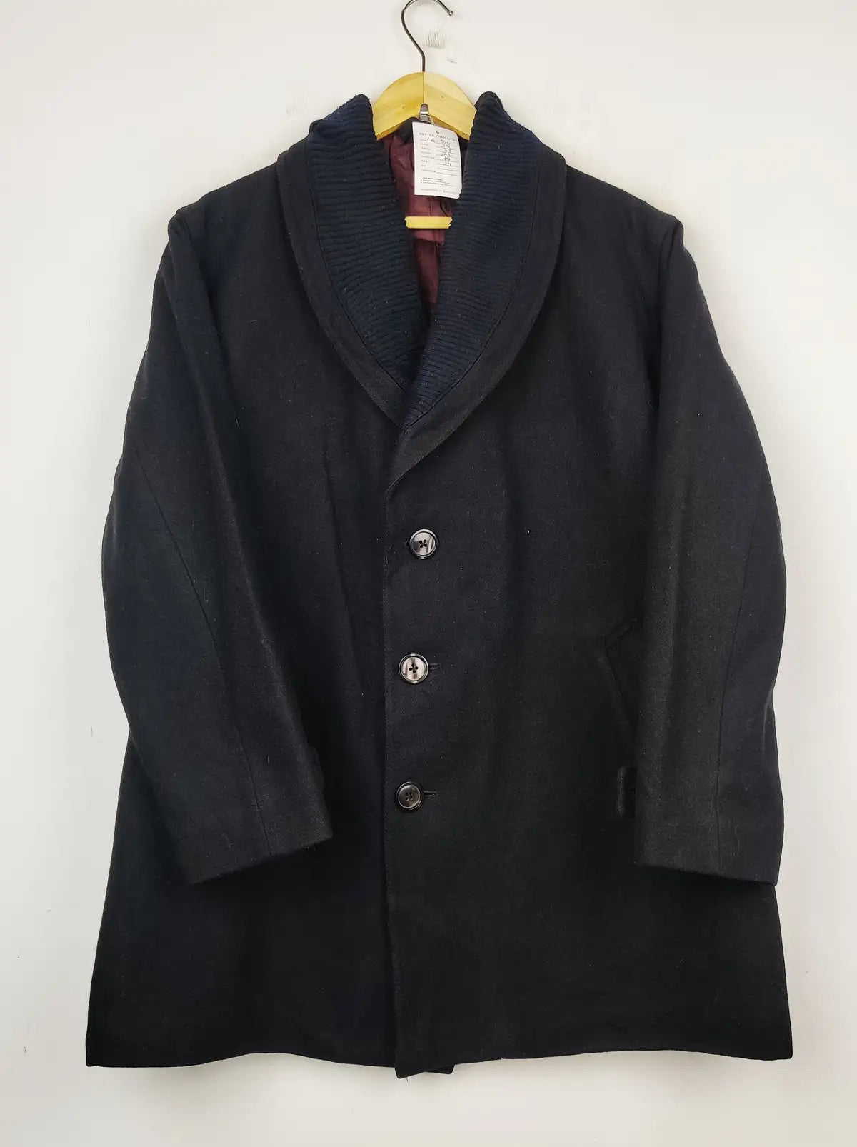 Buy online pre-used pre-loved 100% authentic & Original branded Austin Reed (CB-360) available in Pakistan. Top international brands avilable.