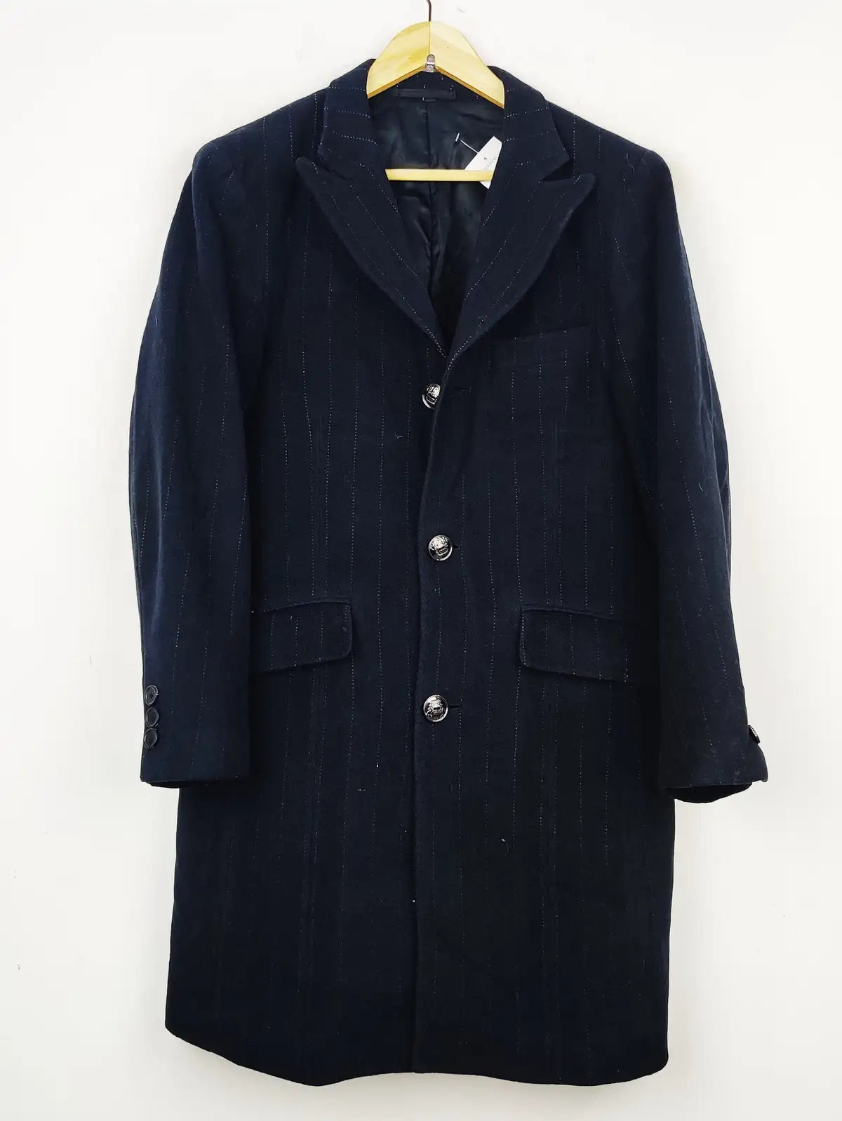 Buy online pre-used pre-loved 100% authentic & Original branded Feraud (CB-386) available in Pakistan. Top international brands avilable.