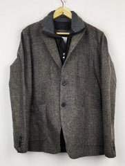 Buy online pre-used pre-loved 100% authentic & Original branded Tommy Hilfiger (CB-394) available in Pakistan. Top international brands avilable.