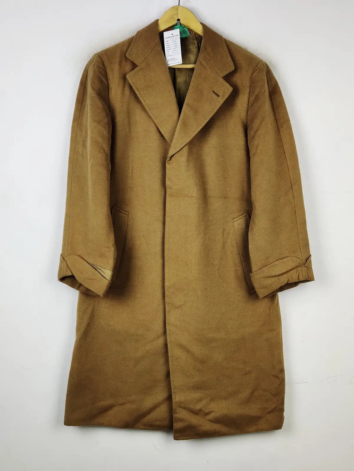 Buy online pre-used pre-loved 100% authentic & Original branded Unknown Brand (CB-441) available in Pakistan. Top international brands avilable.