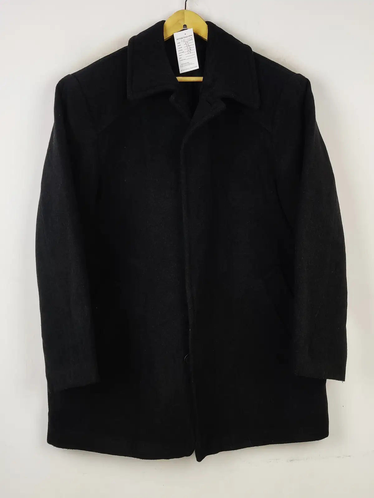 Buy online pre-used pre-loved 100% authentic & Original branded Mt Tomaszek (CB-452) available in Pakistan. Top international brands avilable.