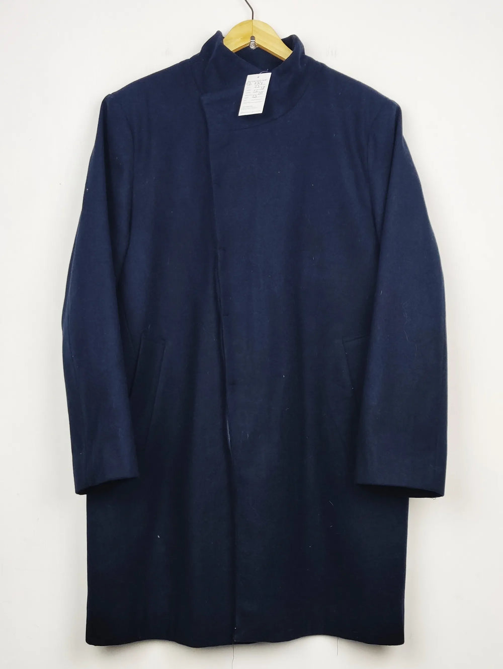 Buy online pre-used pre-loved 100% authentic & Original branded Boohoo (CB-624) available in Pakistan. Top international brands avilable.
