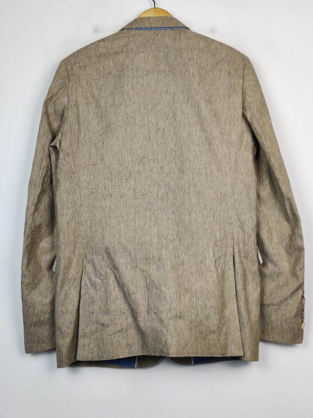 Gant (CB-842)