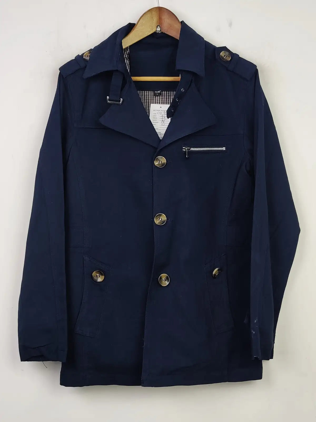 Buy online pre-used pre-loved 100% authentic & Original branded Casual Jacket (CB-95) available in Pakistan. Top international brands avilable.