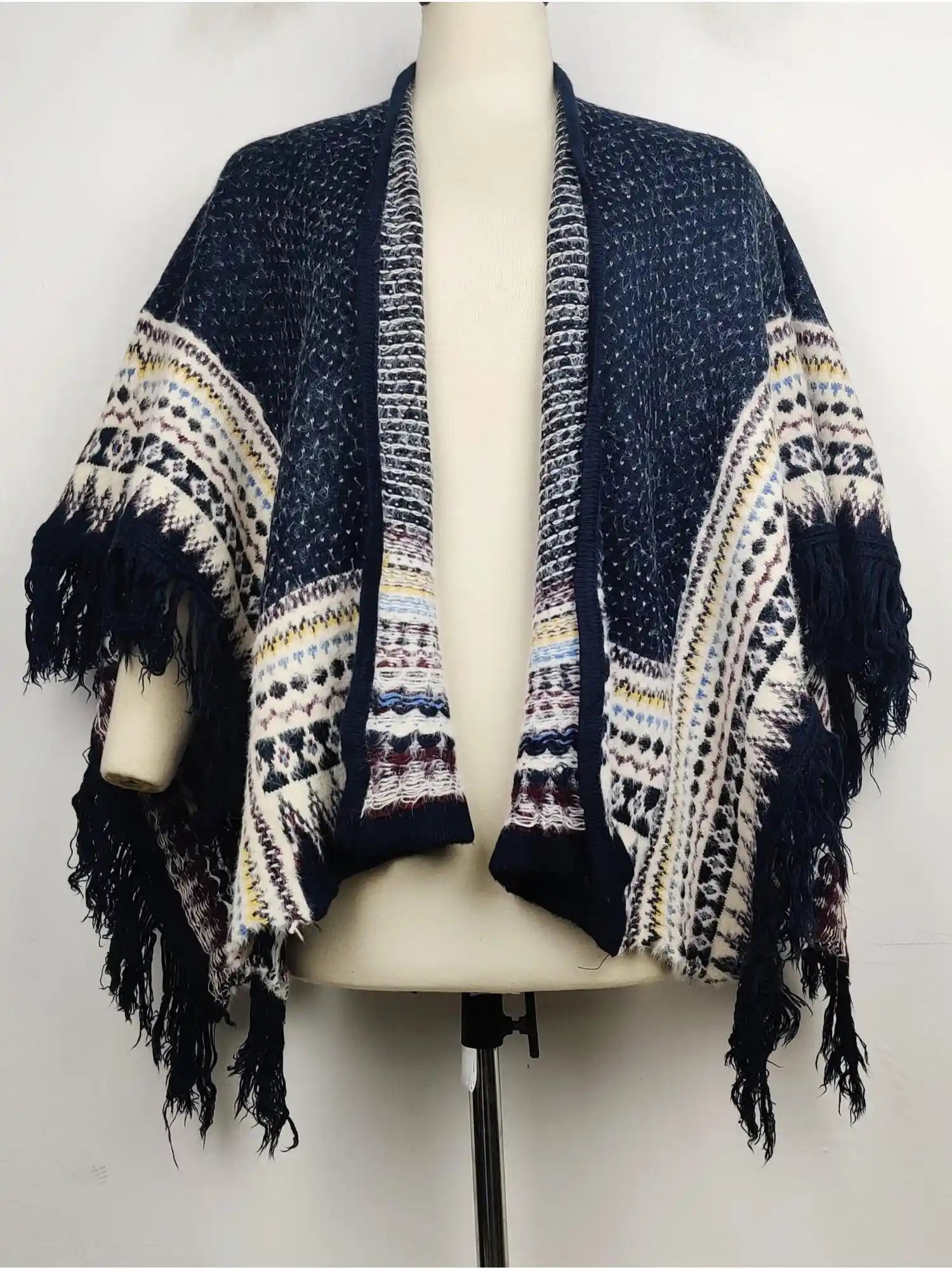 Buy online pre-used pre-loved 100% authentic & Original branded Unknown Brand (CS-1036) available in Pakistan. Top international brands avilable.