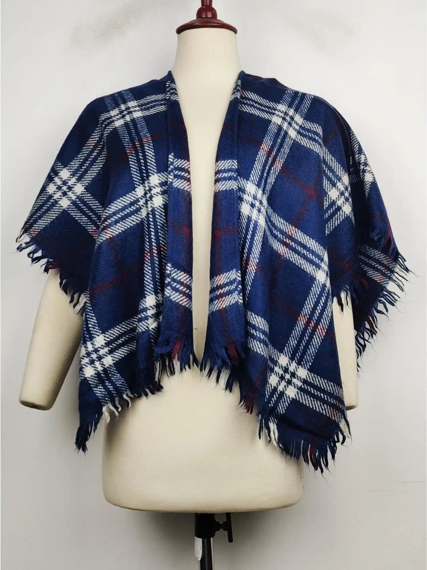 Buy online pre-used pre-loved 100% authentic & Original branded Zara (CS-1055) available in Pakistan. Top international brands avilable.