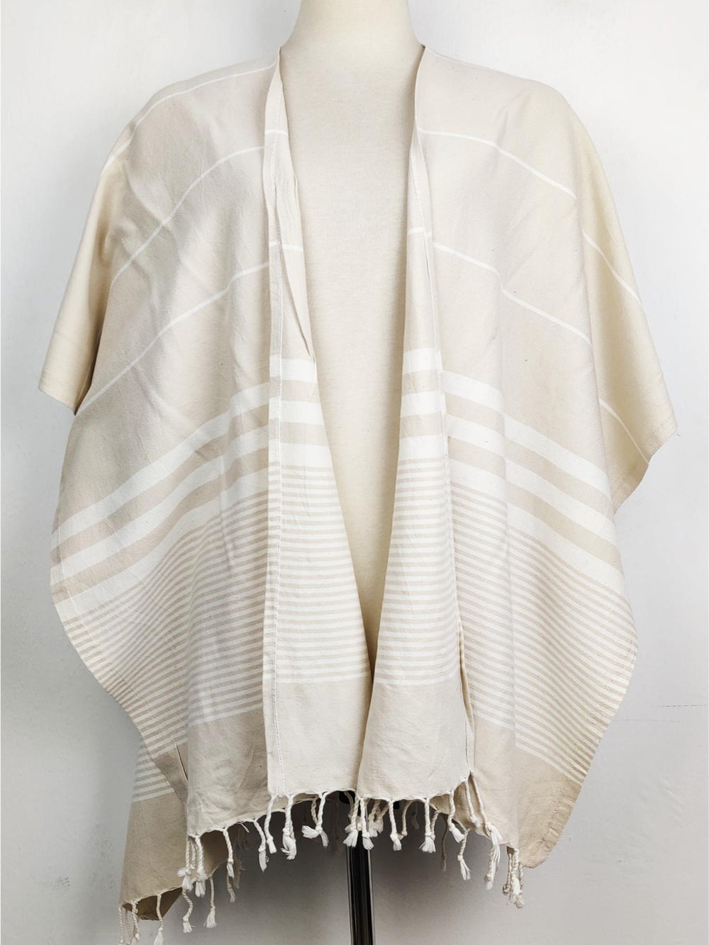 Buy online pre-used pre-loved 100% authentic & Original branded Pokoloko (CS-1333) available in Pakistan. Top international brands avilable.