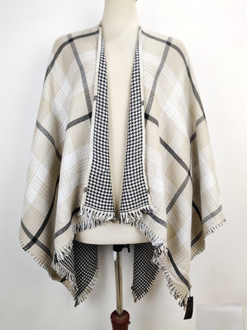 Buy online pre-used pre-loved 100% authentic & Original branded Banana Republic (CS-1682) available in Pakistan. Top international brands avilable.