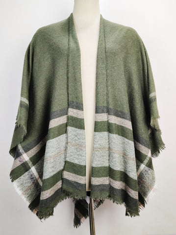 Buy online pre-used pre-loved 100% authentic & Original branded Unknown Brand (CS-1863) available in Pakistan. Top international brands avilable.