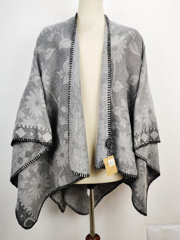 Buy online pre-used pre-loved 100% authentic & Original branded Poncho Scarf (CS-2042) available in Pakistan. Top international brands avilable.