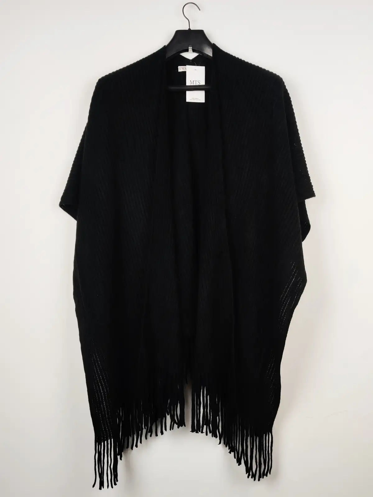 Buy online pre-used pre-loved 100% authentic & Original branded Unknown Brand (CS-2319) available in Pakistan. Top international brands avilable.