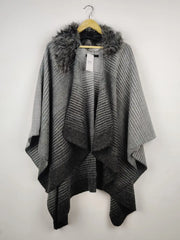 Buy online pre-used pre-loved 100% authentic & Original branded V By Very (CS-2416) available in Pakistan. Top international brands avilable.