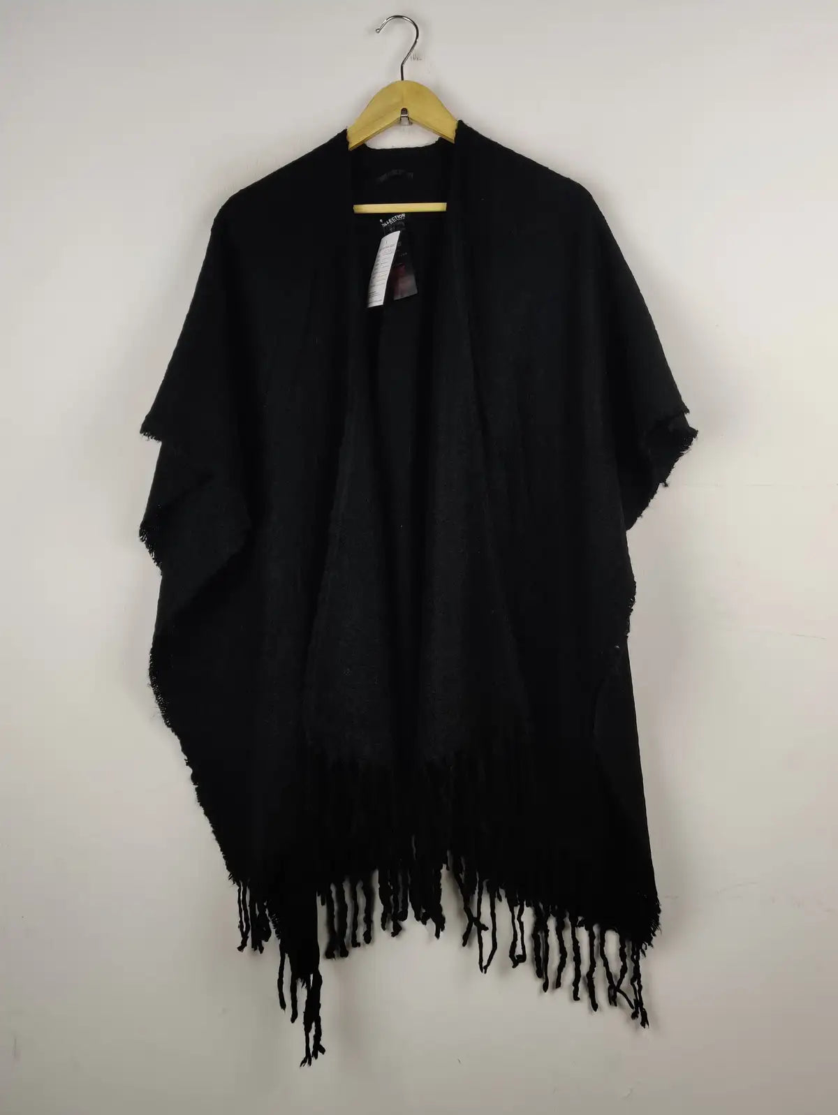 Buy online pre-used pre-loved 100% authentic & Original branded Debenhams (CS-2433) available in Pakistan. Top international brands avilable.