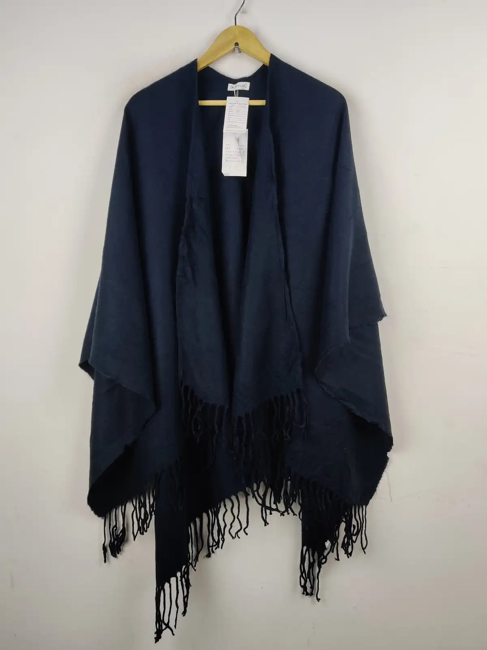 Buy online pre-used pre-loved 100% authentic & Original branded Warehouse (CS-2498) available in Pakistan. Top international brands avilable.