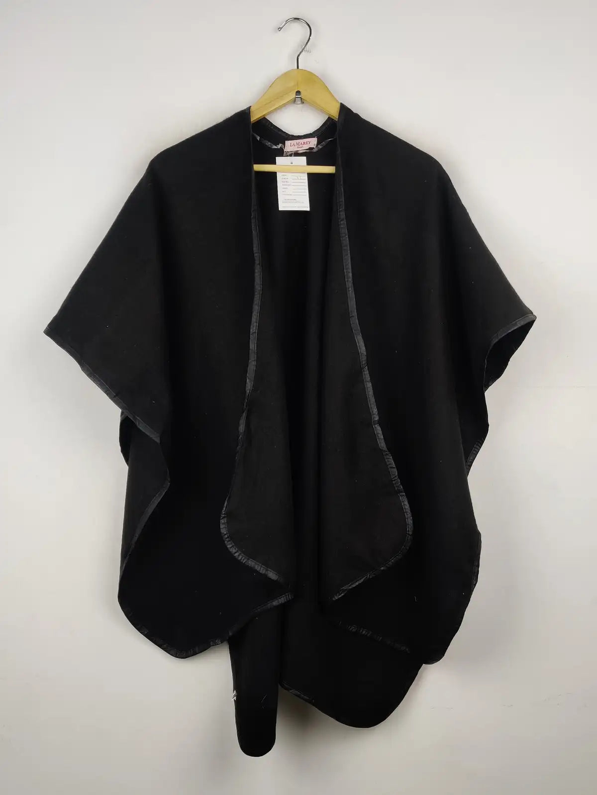 Buy online pre-used pre-loved 100% authentic & Original branded La Marey (CS-2553) available in Pakistan. Top international brands avilable.