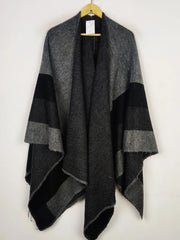 Buy online pre-used pre-loved 100% authentic & Original branded Unknown Brand (CS-2729) available in Pakistan. Top international brands avilable.