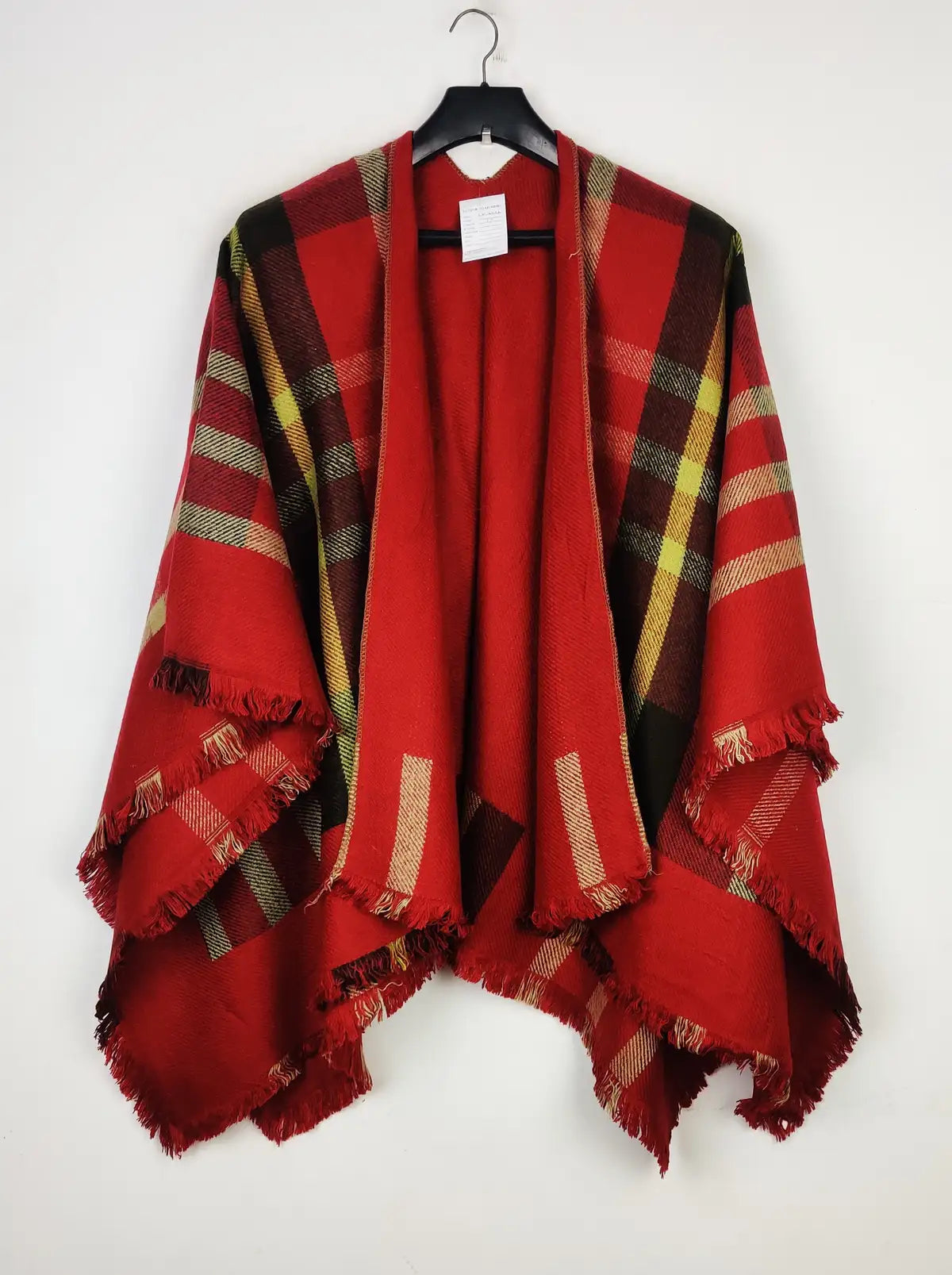 Buy online pre-used pre-loved 100% authentic & Original branded Unknown Brand (CS-2776) available in Pakistan. Top international brands avilable.