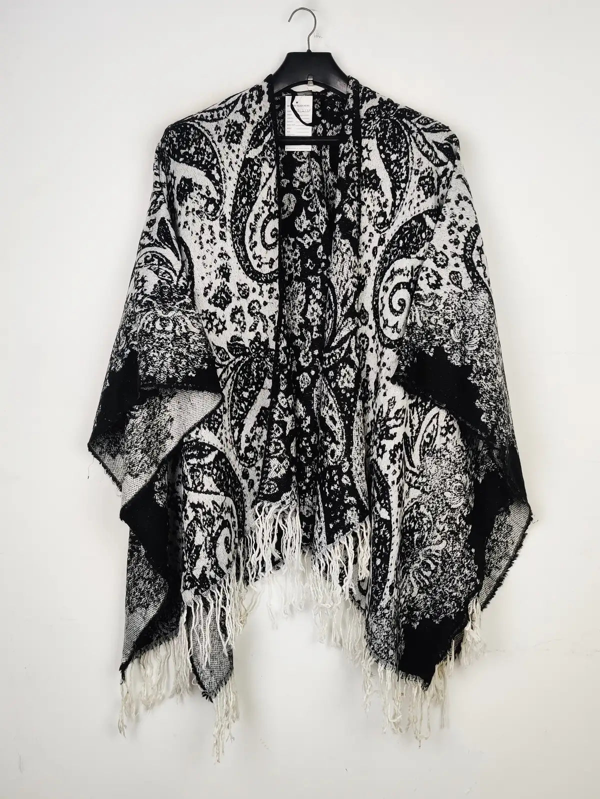 Buy online pre-used pre-loved 100% authentic & Original branded Mixit (CS-2778) available in Pakistan. Top international brands avilable.