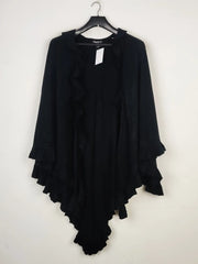 Buy online pre-used pre-loved 100% authentic & Original branded Gramercy 22 (CS-2831) available in Pakistan. Top international brands avilable.