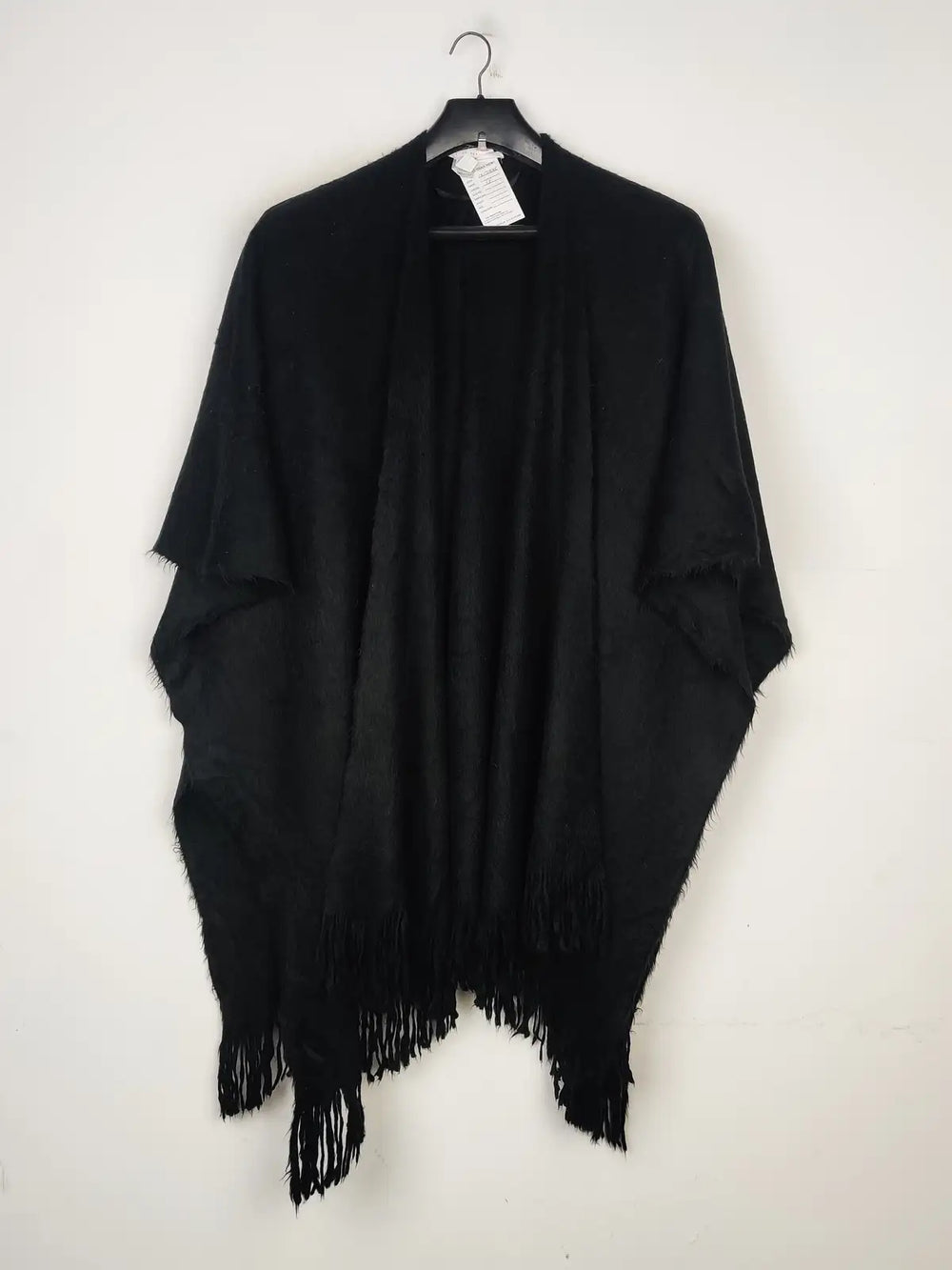 Buy online pre-used pre-loved 100% authentic & Original branded Lauren Conrad (CS-2845) available in Pakistan. Top international brands avilable.