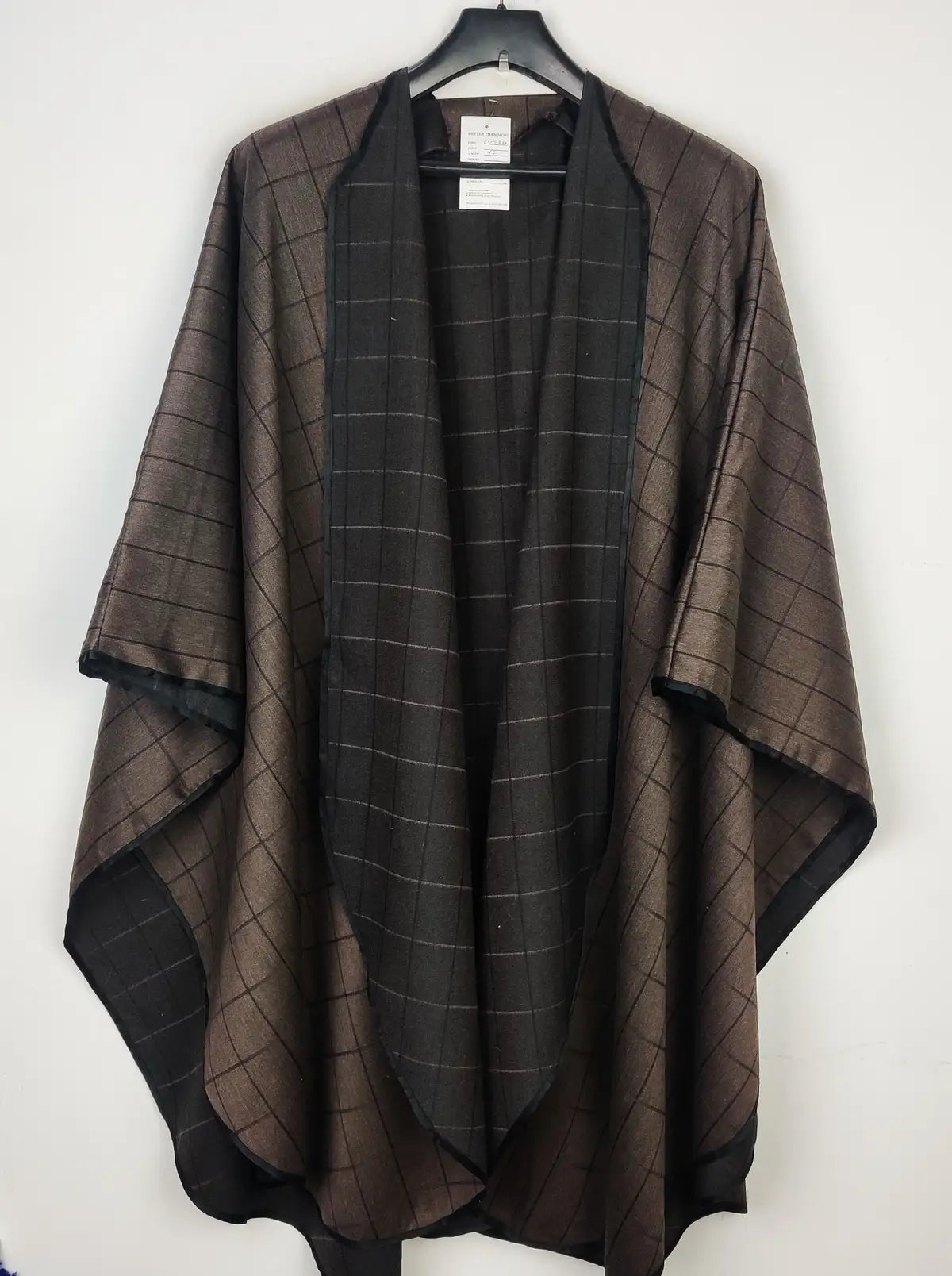 Buy online pre-used pre-loved 100% authentic & Original branded Unknown Brand (CS-2864) available in Pakistan. Top international brands avilable.