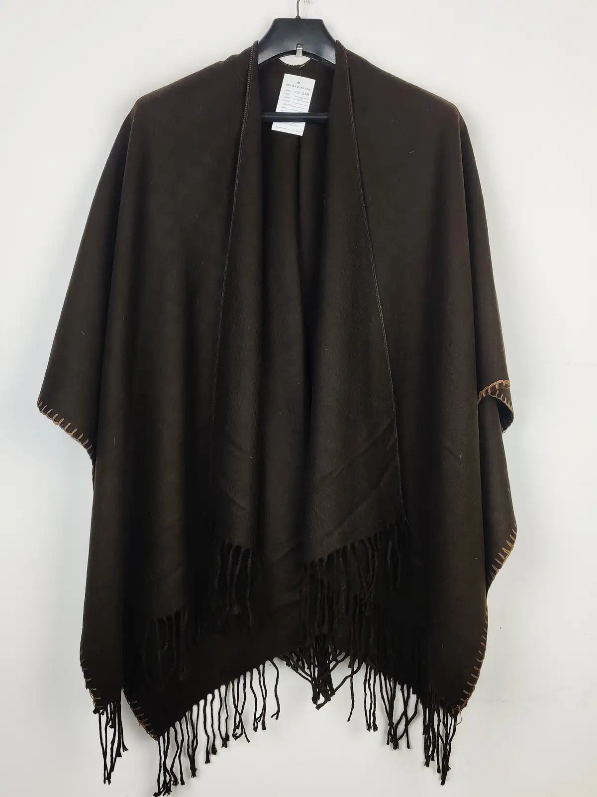 Buy online pre-used pre-loved 100% authentic & Original branded Unknown Brand (CS-2880) available in Pakistan. Top international brands avilable.