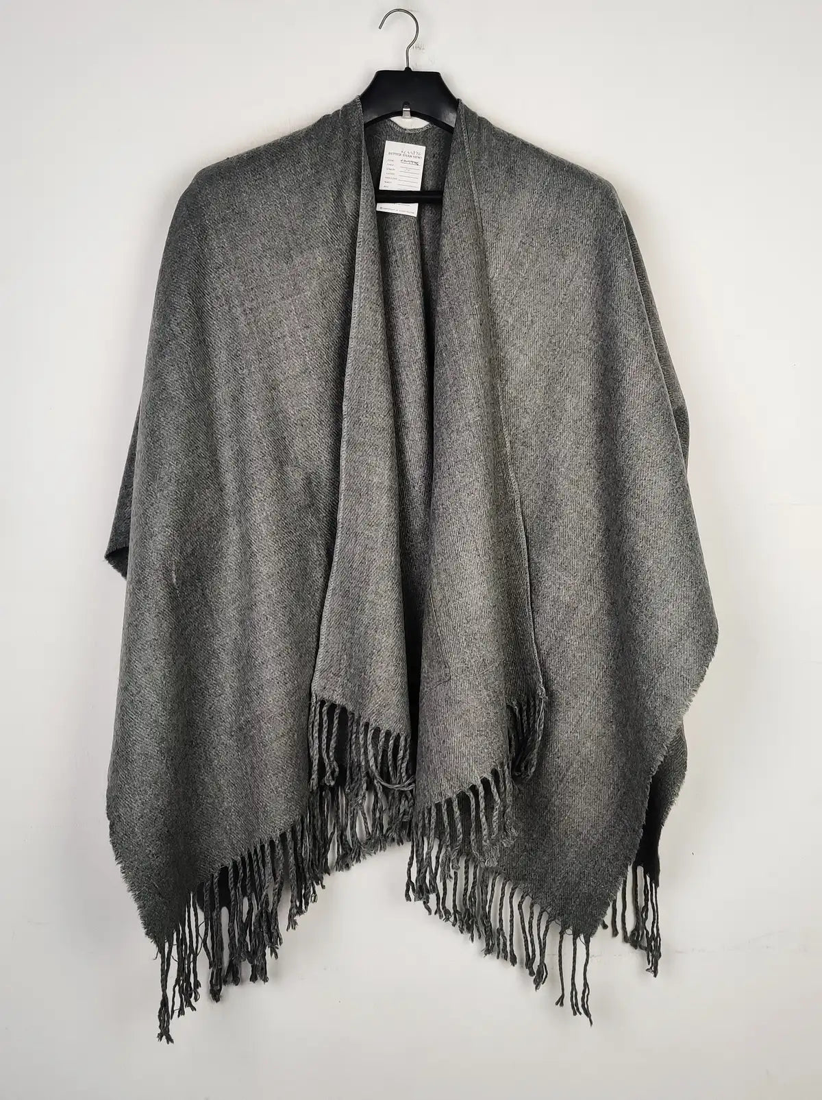 Buy online pre-used pre-loved 100% authentic & Original branded Unknown Brand (CS-2976) available in Pakistan. Top international brands avilable.