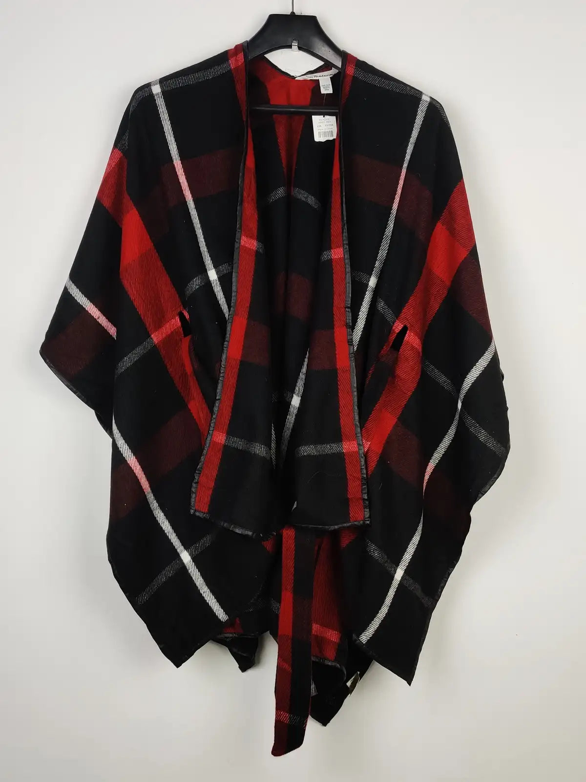 Buy online pre-used pre-loved 100% authentic & Original branded Tantrums (CS-3012) available in Pakistan. Top international brands avilable.