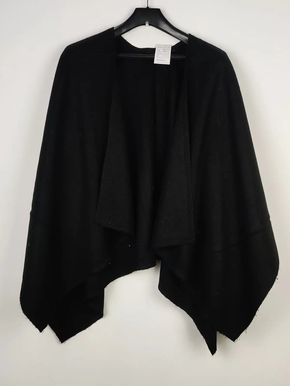 Buy online pre-used pre-loved 100% authentic & Original branded Unknown Brand (CS-3013) available in Pakistan. Top international brands avilable.