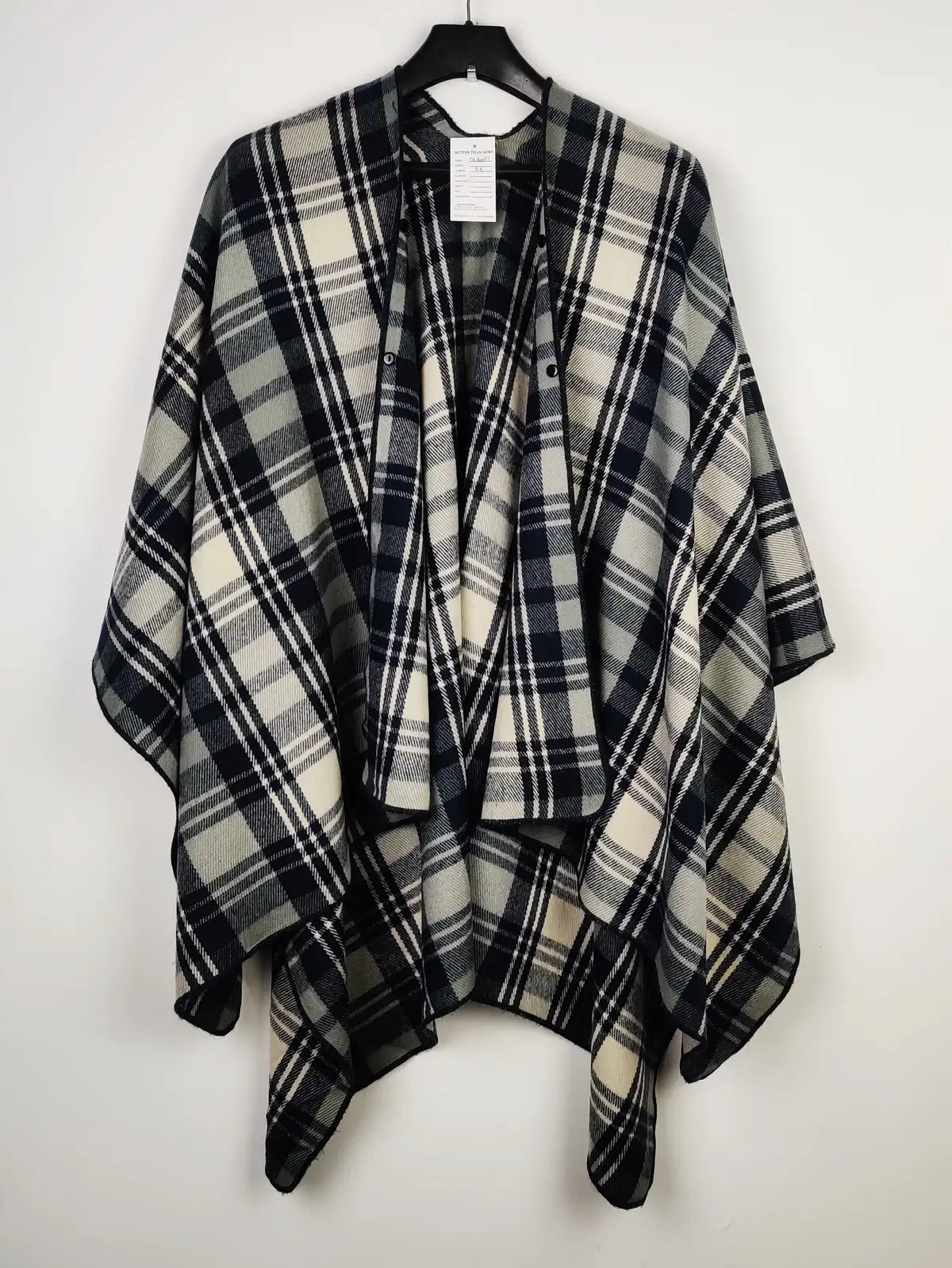 Buy online pre-used pre-loved 100% authentic & Original branded Unknown Brand (CS-3028) available in Pakistan. Top international brands avilable.