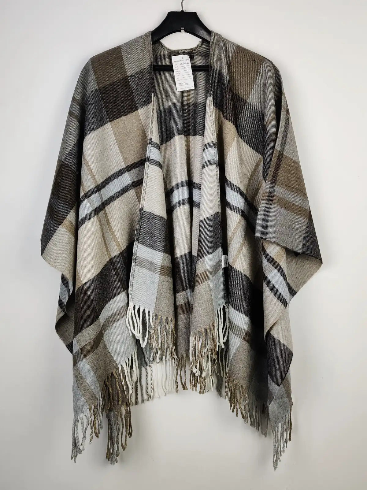 Buy online pre-used pre-loved 100% authentic & Original branded Unknown Brand (CS-3036) available in Pakistan. Top international brands avilable.