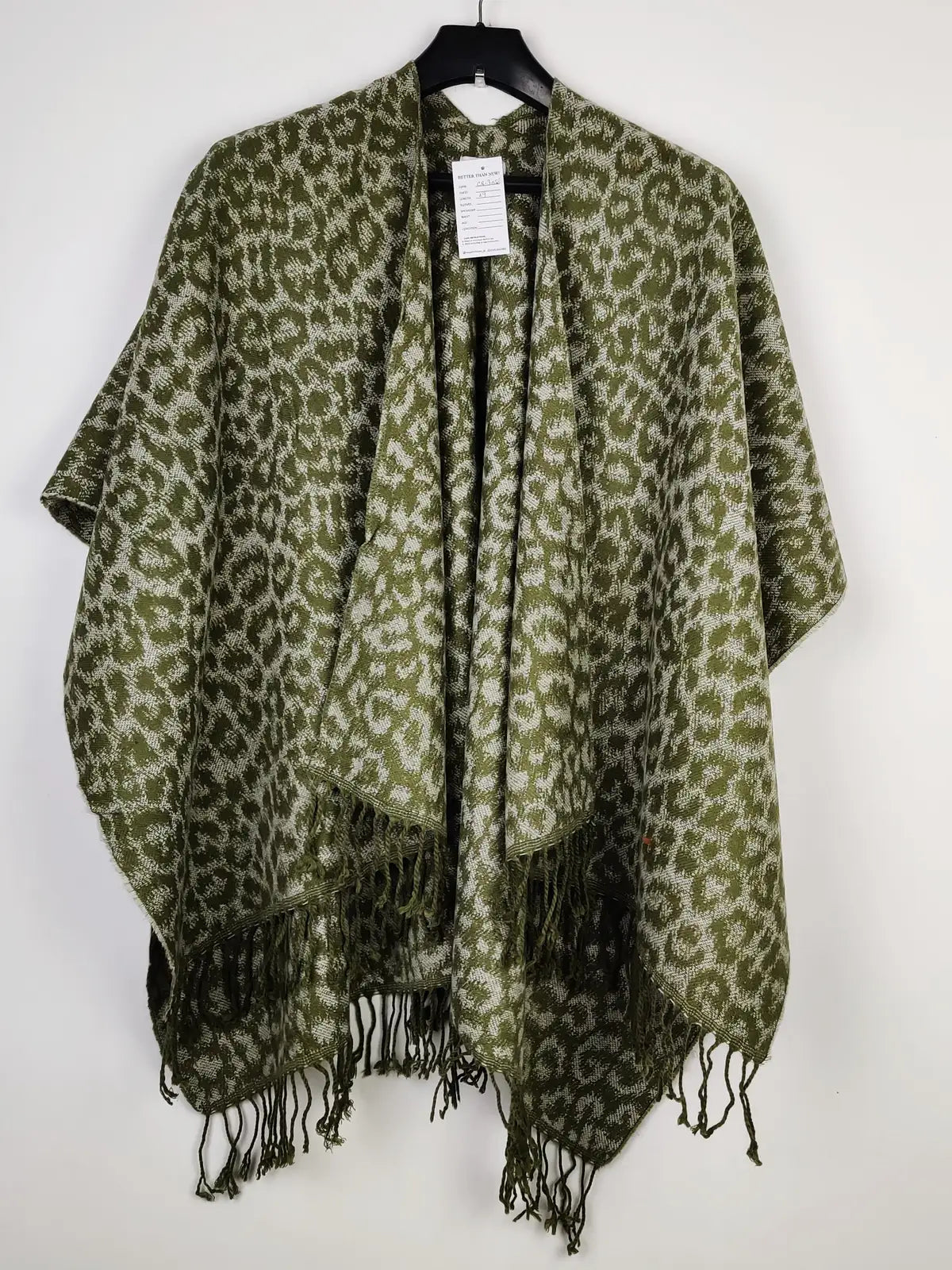 Buy online pre-used pre-loved 100% authentic & Original branded Unknown Brand (CS-3056) available in Pakistan. Top international brands avilable.