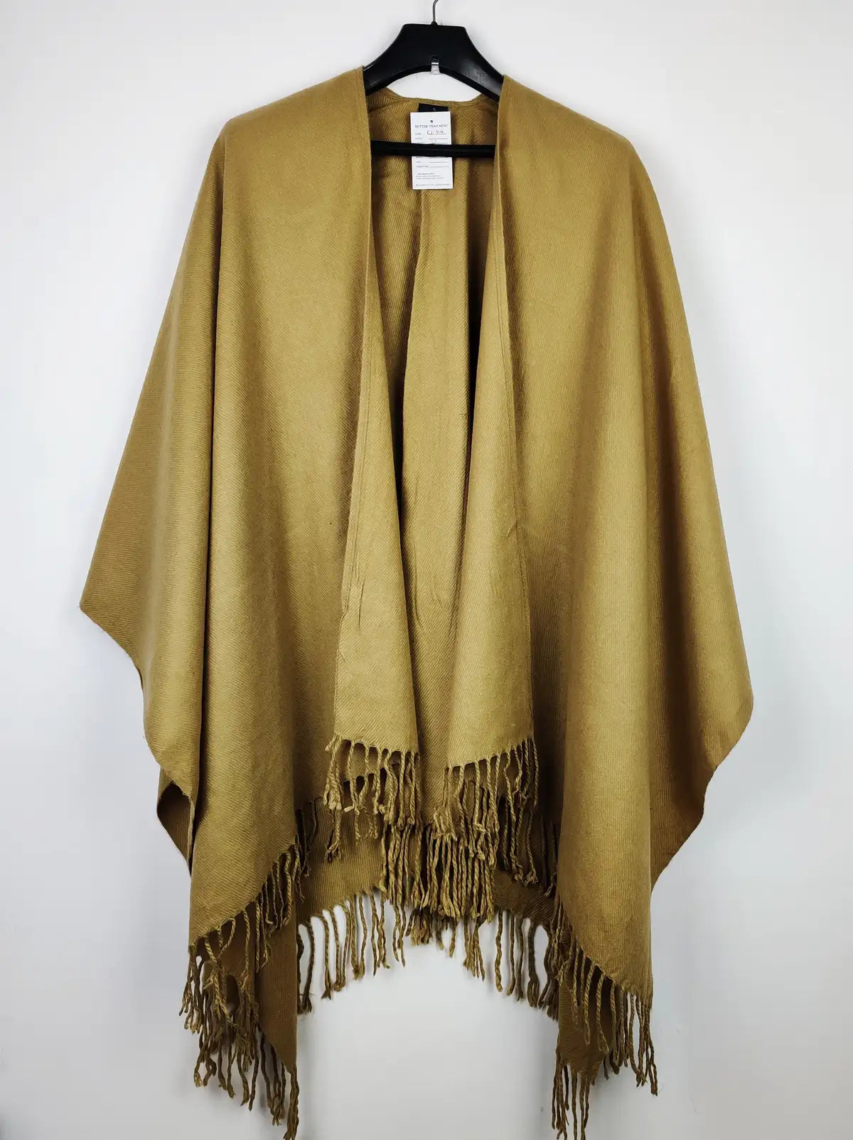 Buy online pre-used pre-loved 100% authentic & Original branded V Fraas (CS-3106) available in Pakistan. Top international brands avilable.