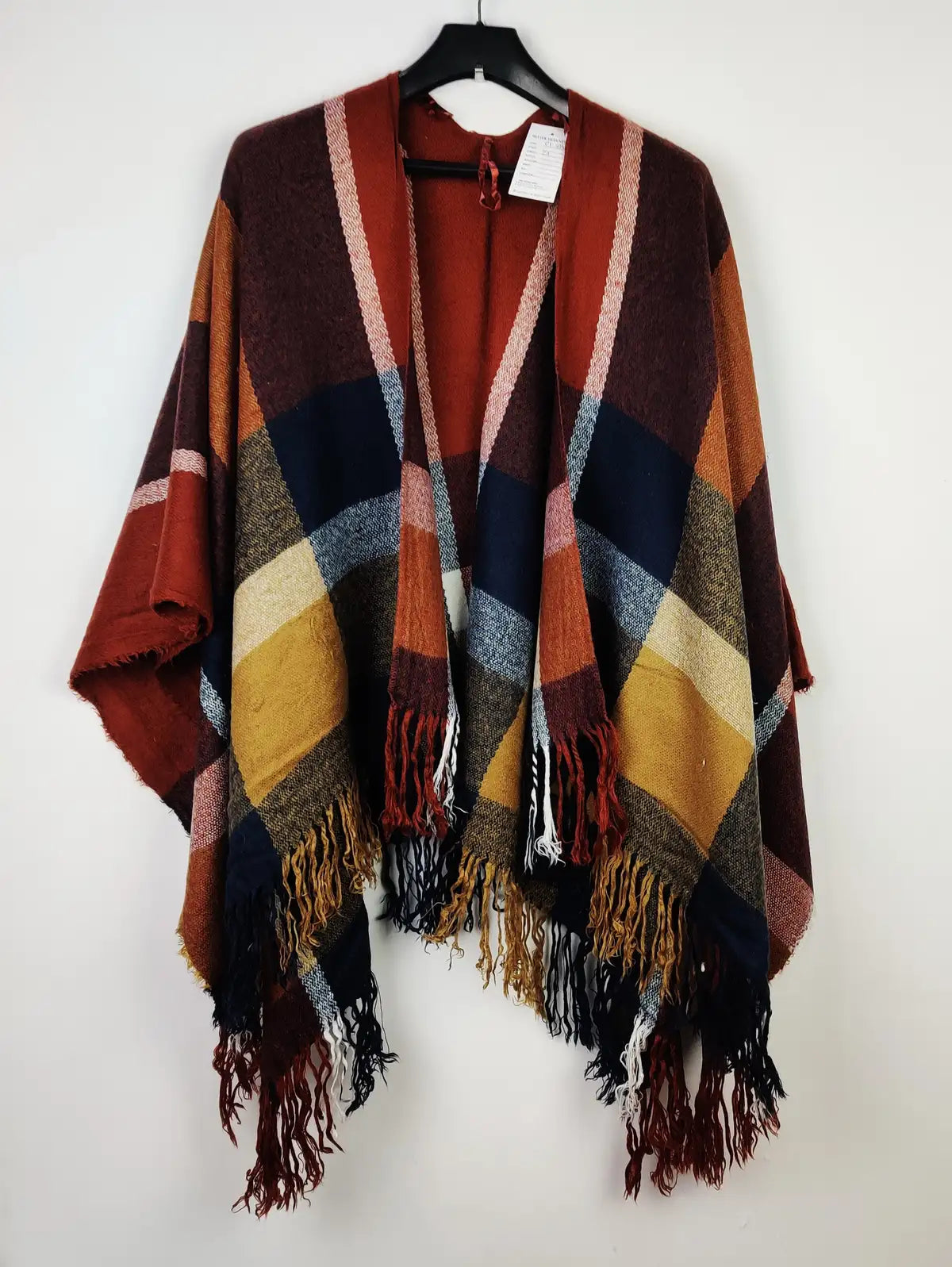 Buy online pre-used pre-loved 100% authentic & Original branded Unknown Brand (CS-3114) available in Pakistan. Top international brands avilable.