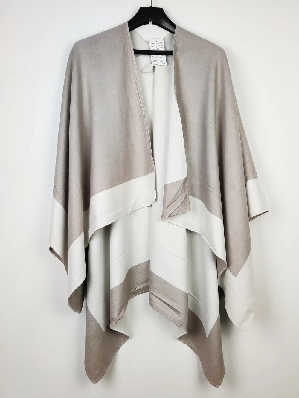 Buy online pre-used pre-loved 100% authentic & Original branded Amanda (CS-3118) available in Pakistan. Top international brands avilable.