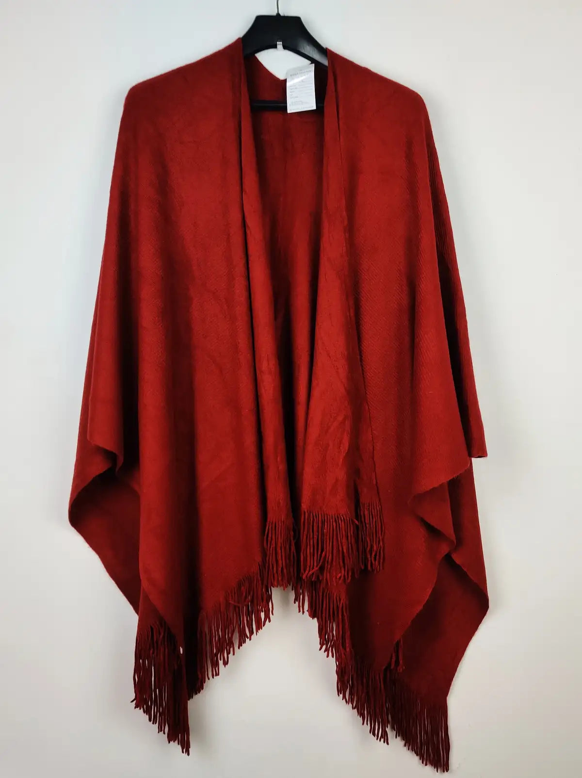 Buy online pre-used pre-loved 100% authentic & Original branded Unknown Brand (CS-3125) available in Pakistan. Top international brands avilable.