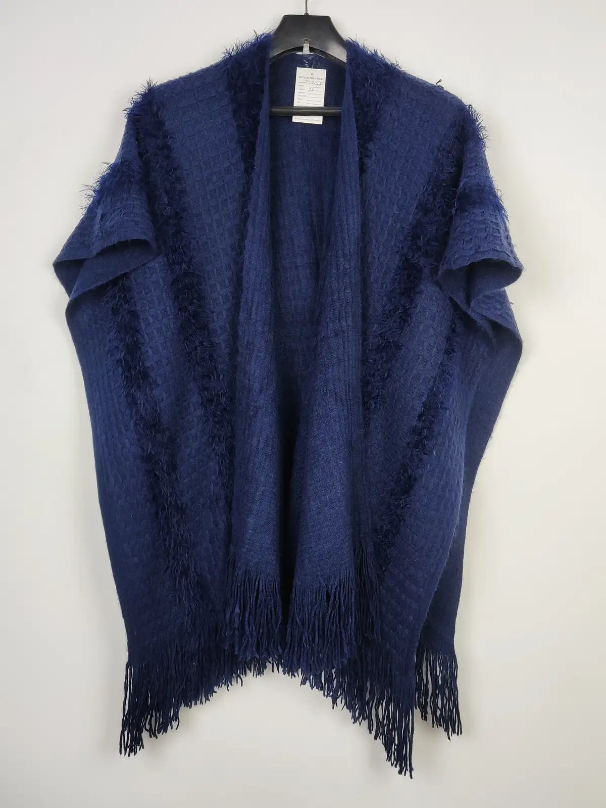 Buy online pre-used pre-loved 100% authentic & Original branded Unknown Brand (CS-3155) available in Pakistan. Top international brands avilable.